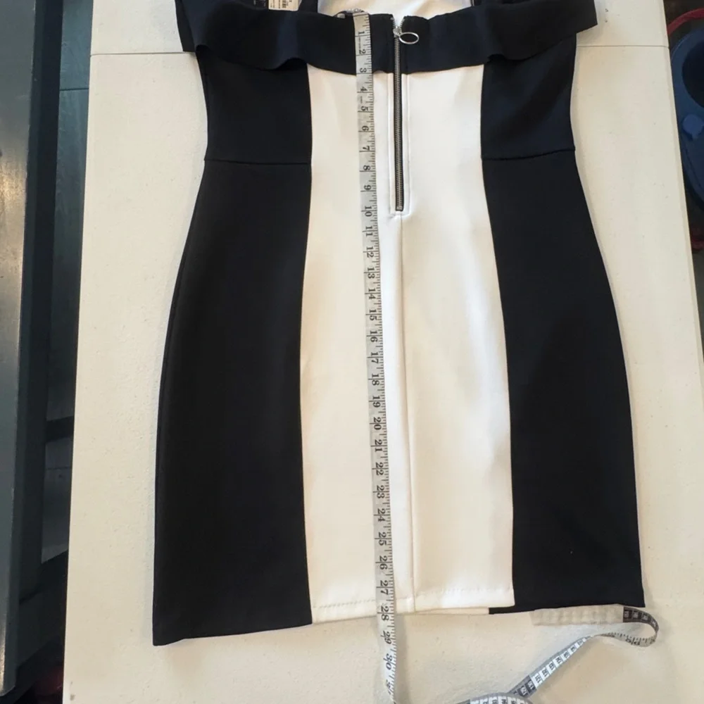 Project Runway Black White Hourglass Dress XXL NWT Bodycon Sheath Dress Strappy